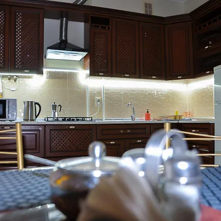 公寓 центр новострой новая большая однокомнатная со всеми удобствами